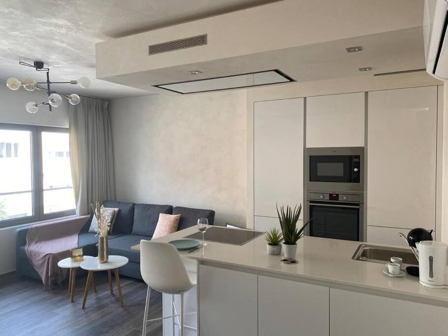 Lovely One Bedroom Apartment In City Center With Parking, Near Public Transport Люксембург Экстерьер фото